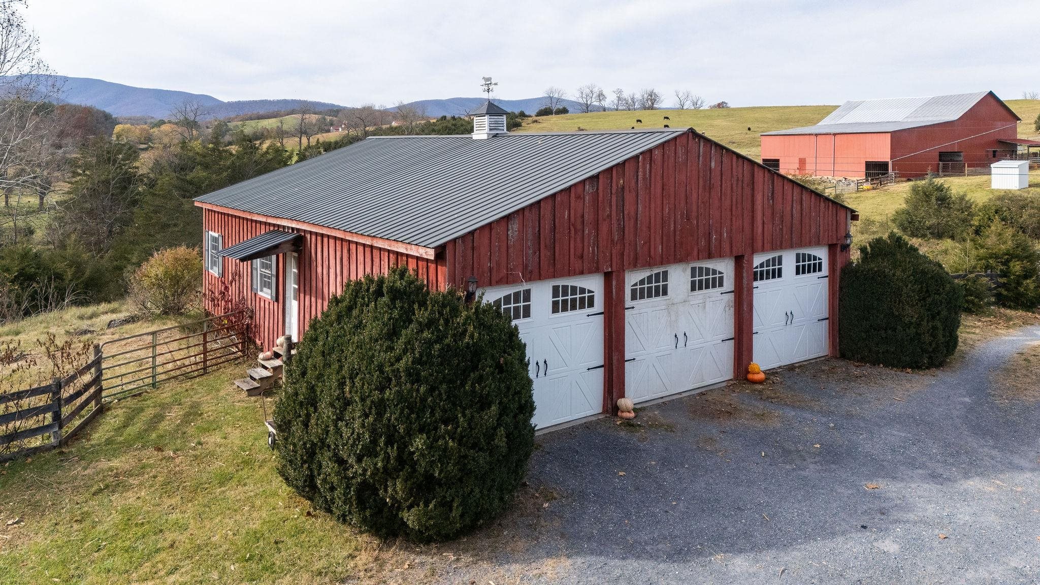 444 TRINITY POINT RD