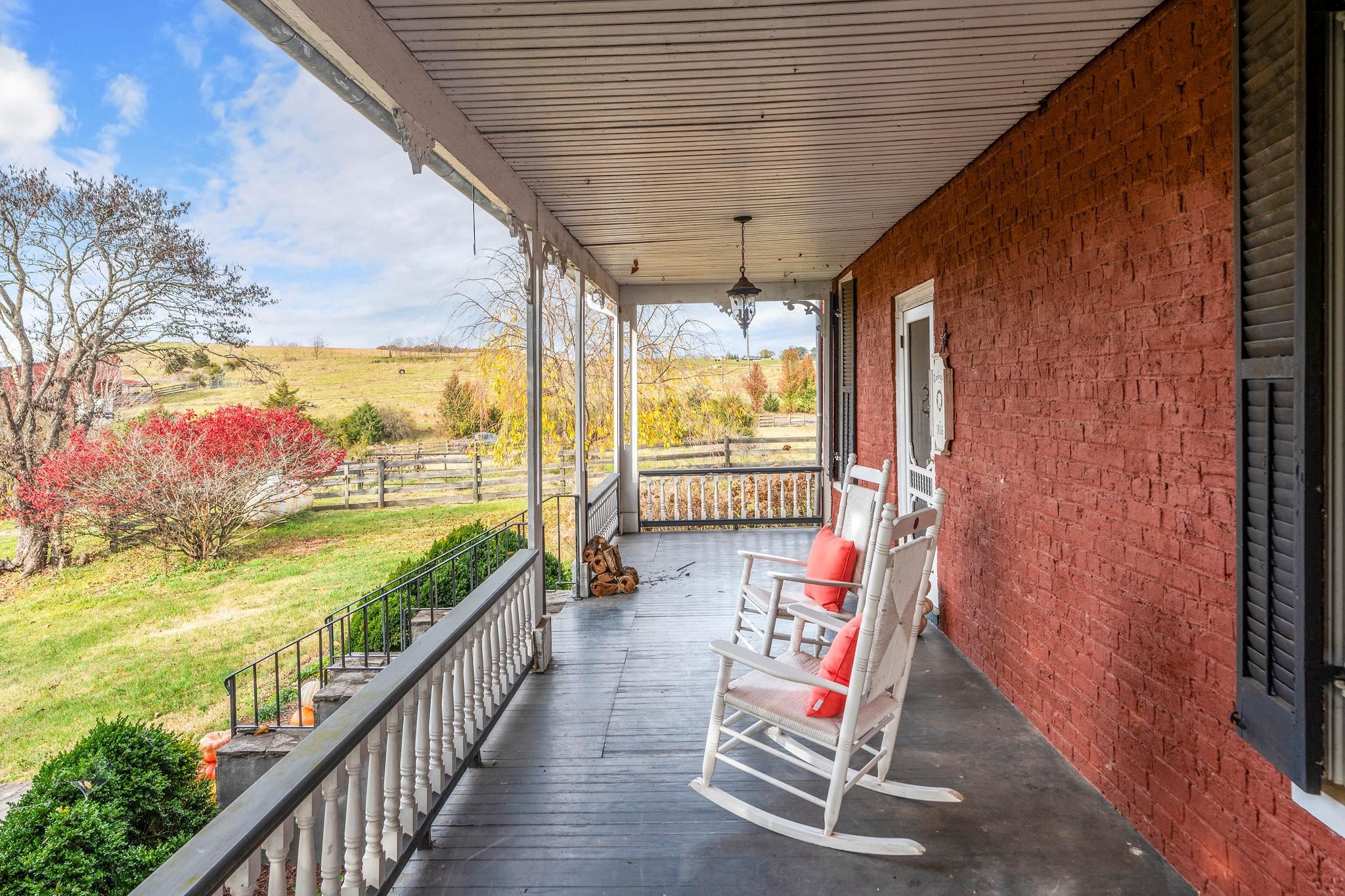 444 TRINITY POINT RD