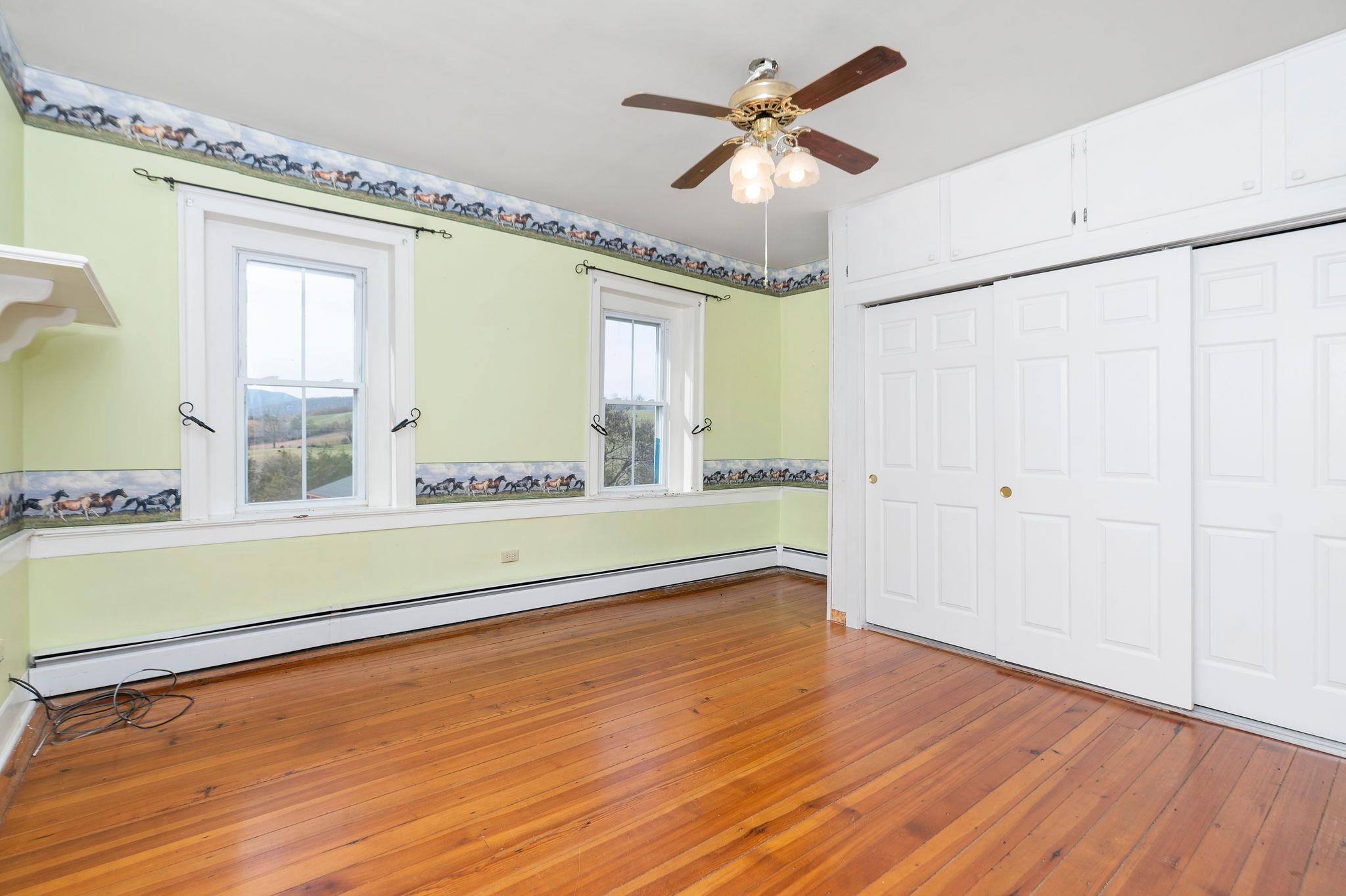 444 TRINITY POINT RD