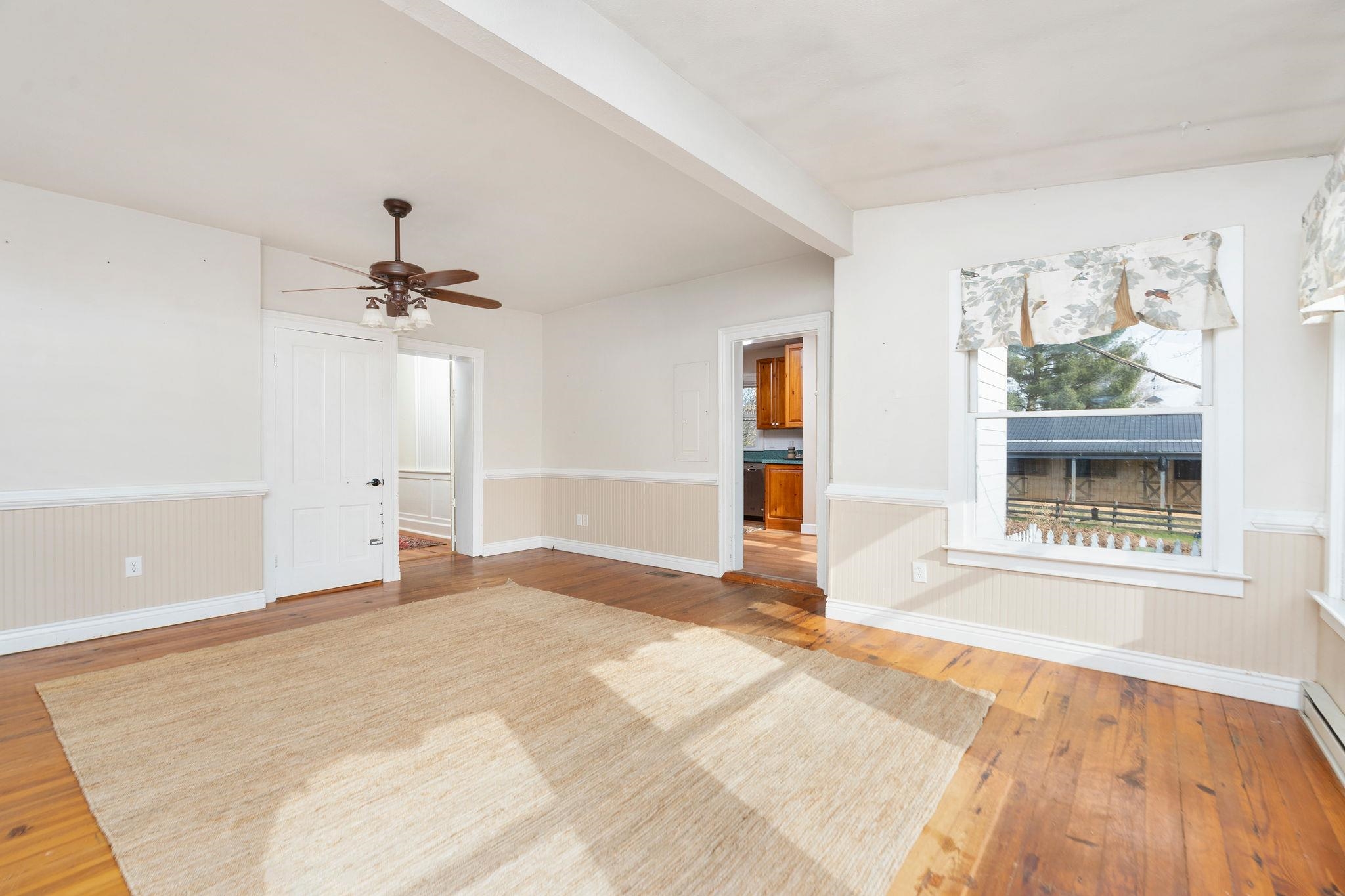 444 TRINITY POINT RD