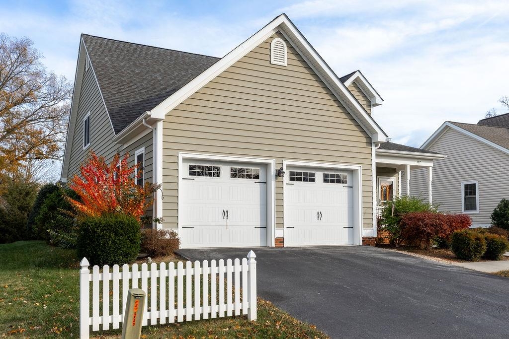 107 BELL CREEK DR