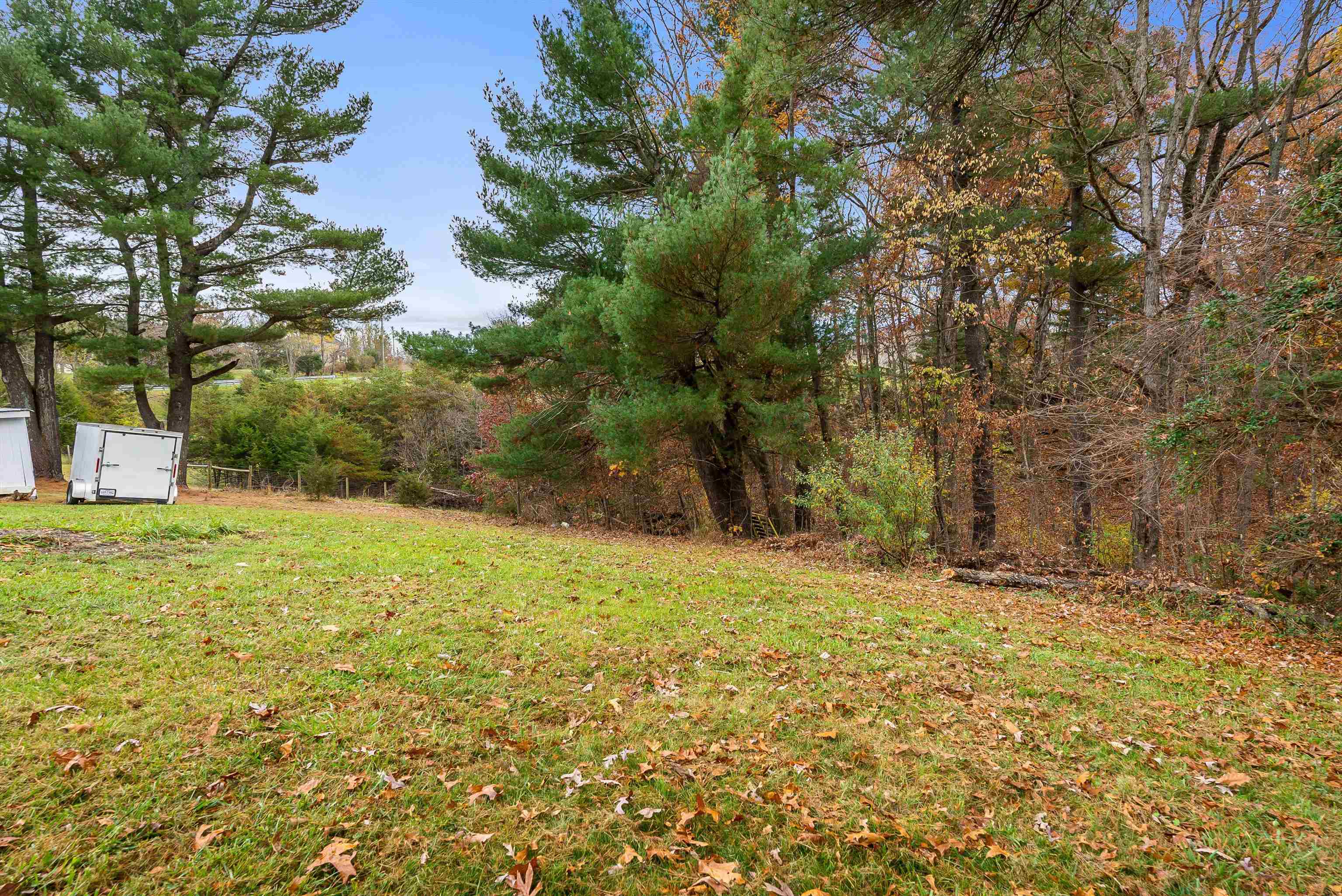 671 INDIAN MOUND RD