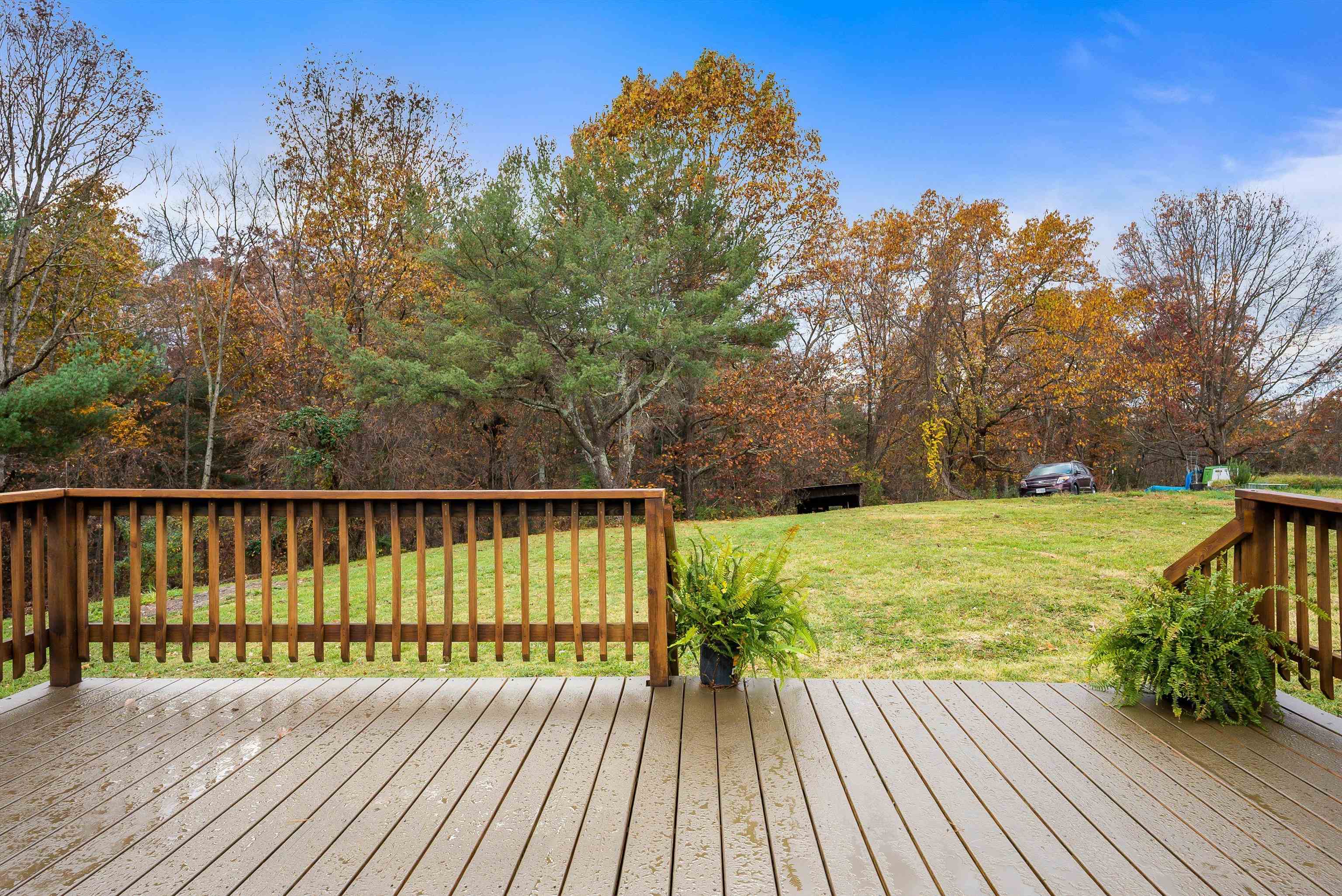 671 INDIAN MOUND RD