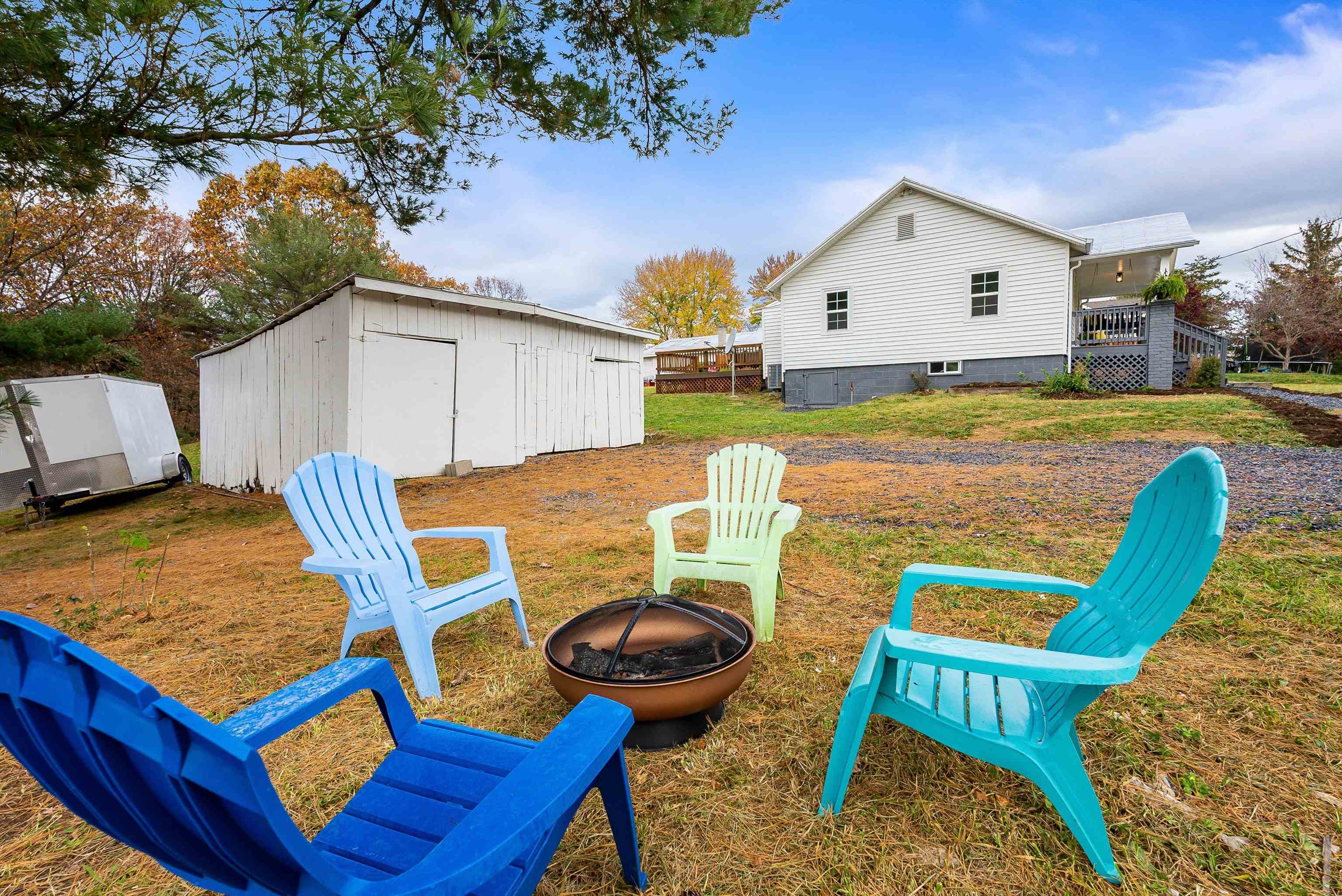 671 INDIAN MOUND RD