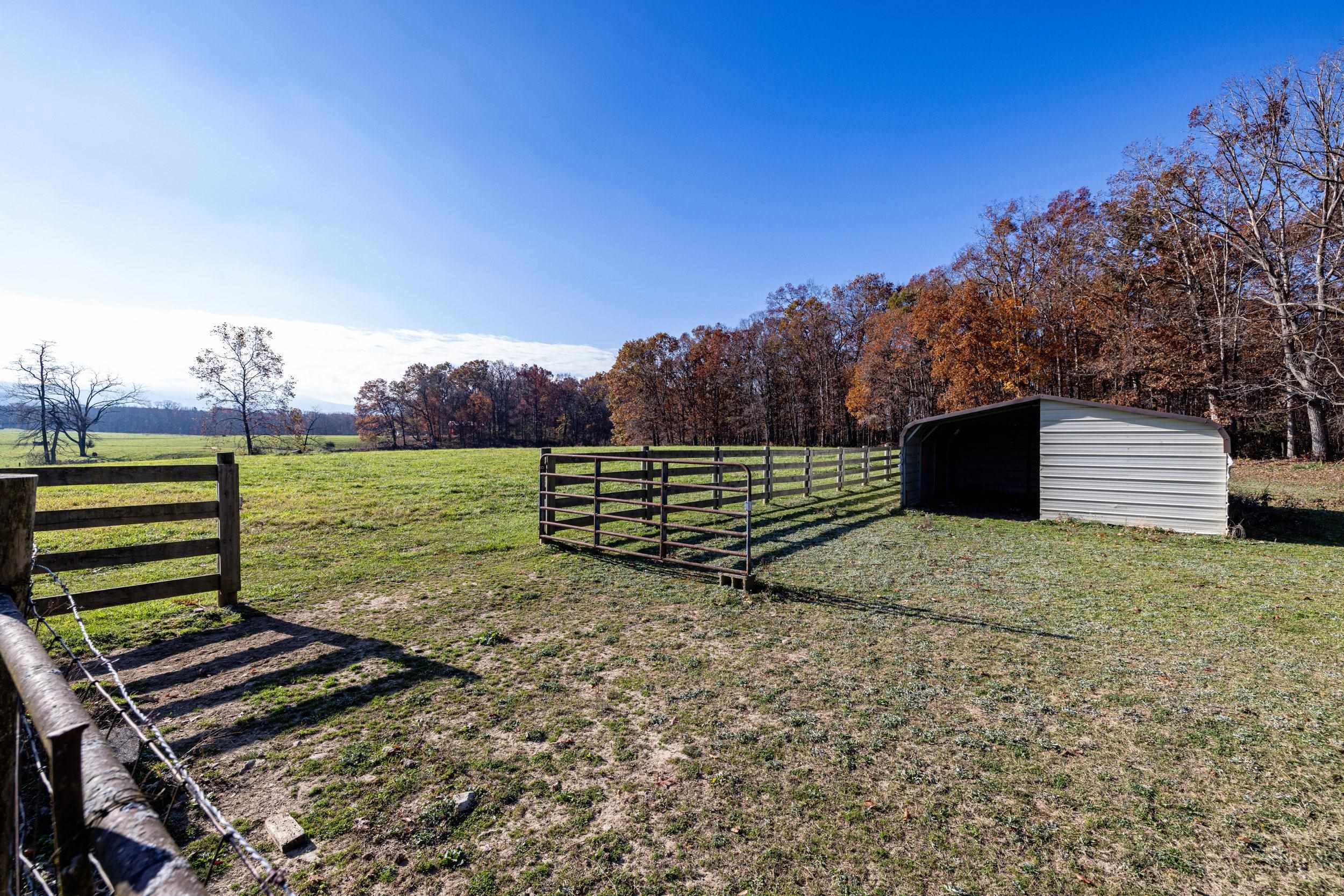2324 NEWTOWN RD