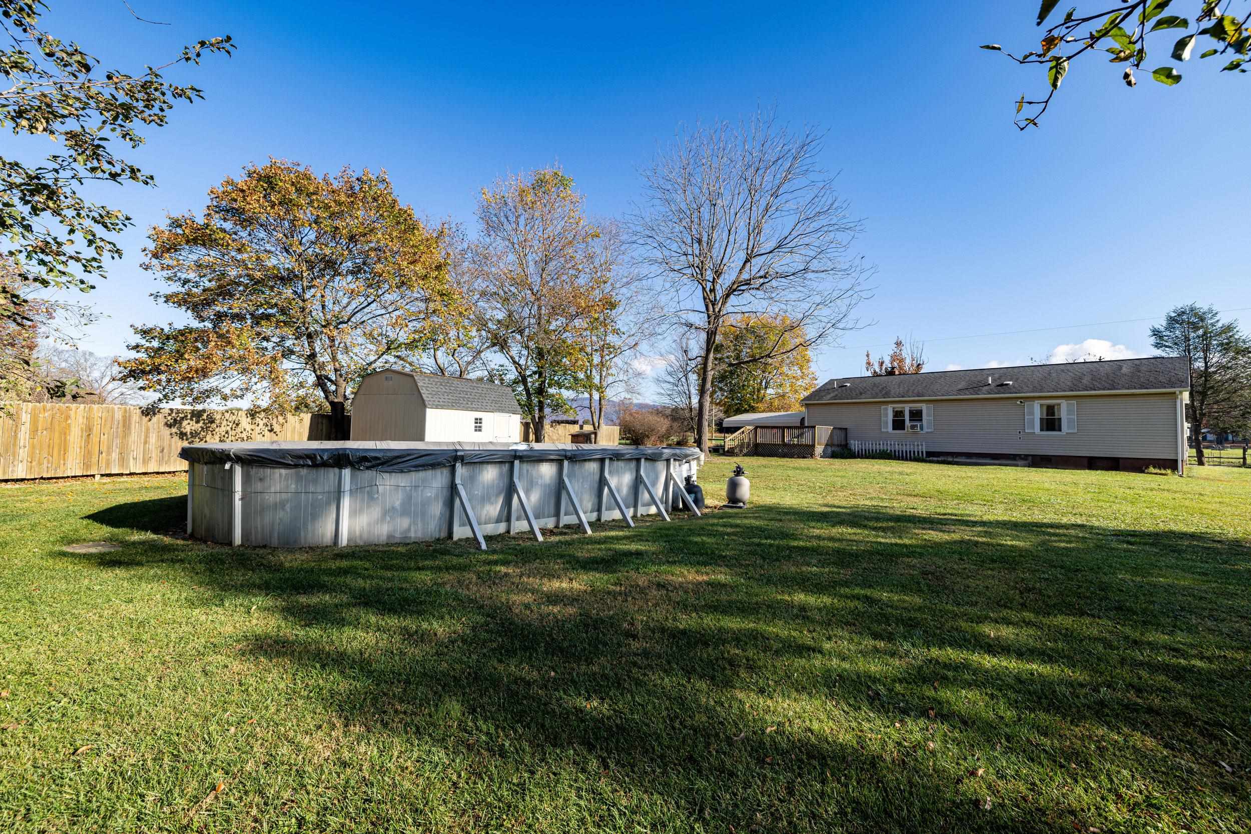 2324 NEWTOWN RD