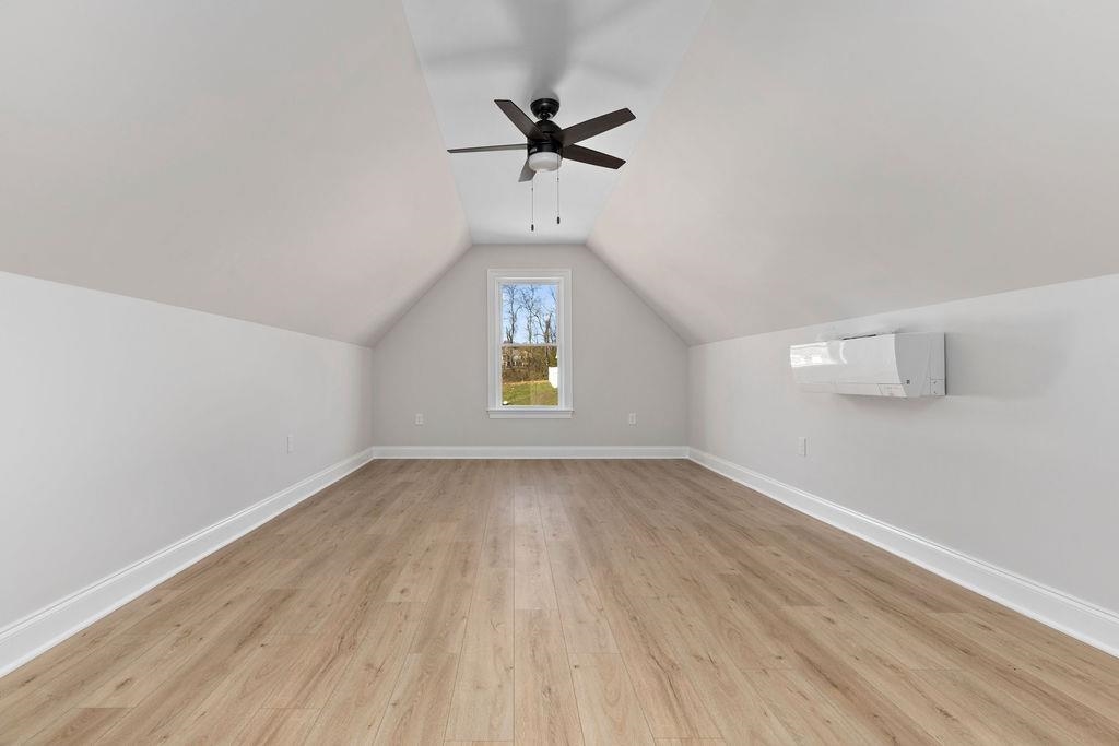 154 LINDBURGH DR
