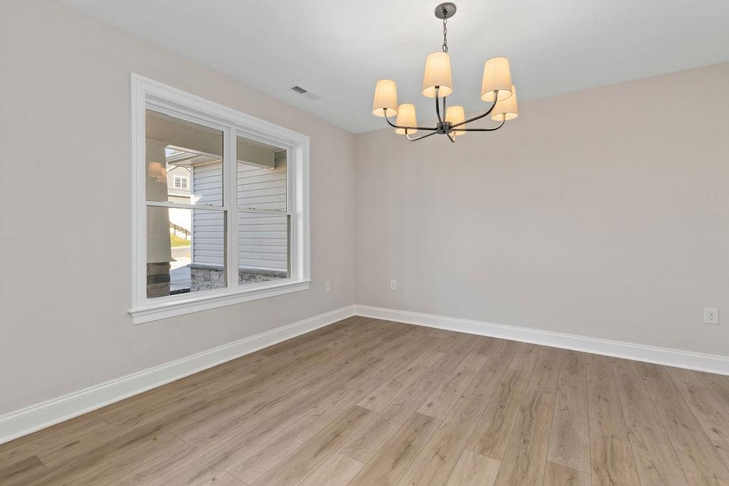 154 LINDBURGH DR