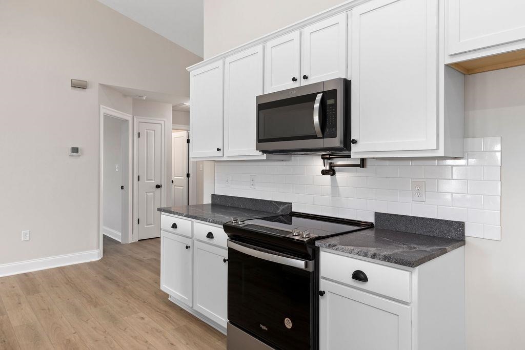 154 LINDBURGH DR