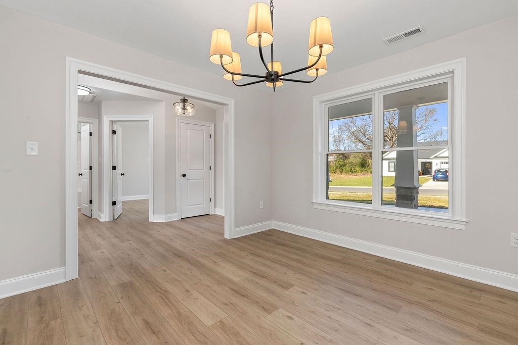 154 LINDBURGH DR