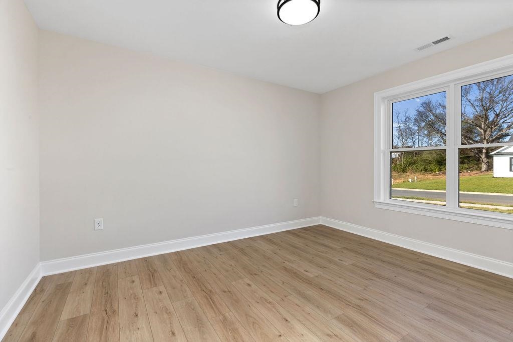 154 LINDBURGH DR