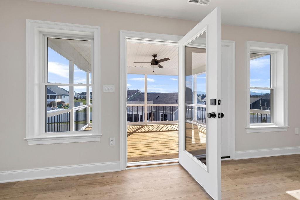 154 LINDBURGH DR