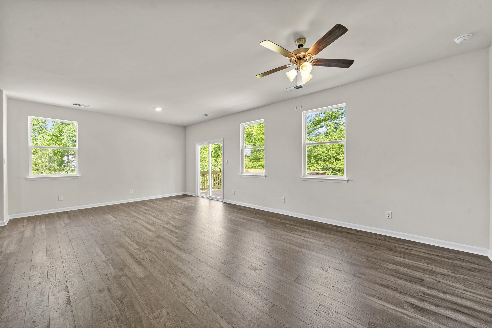 199 WATERFRONT DR