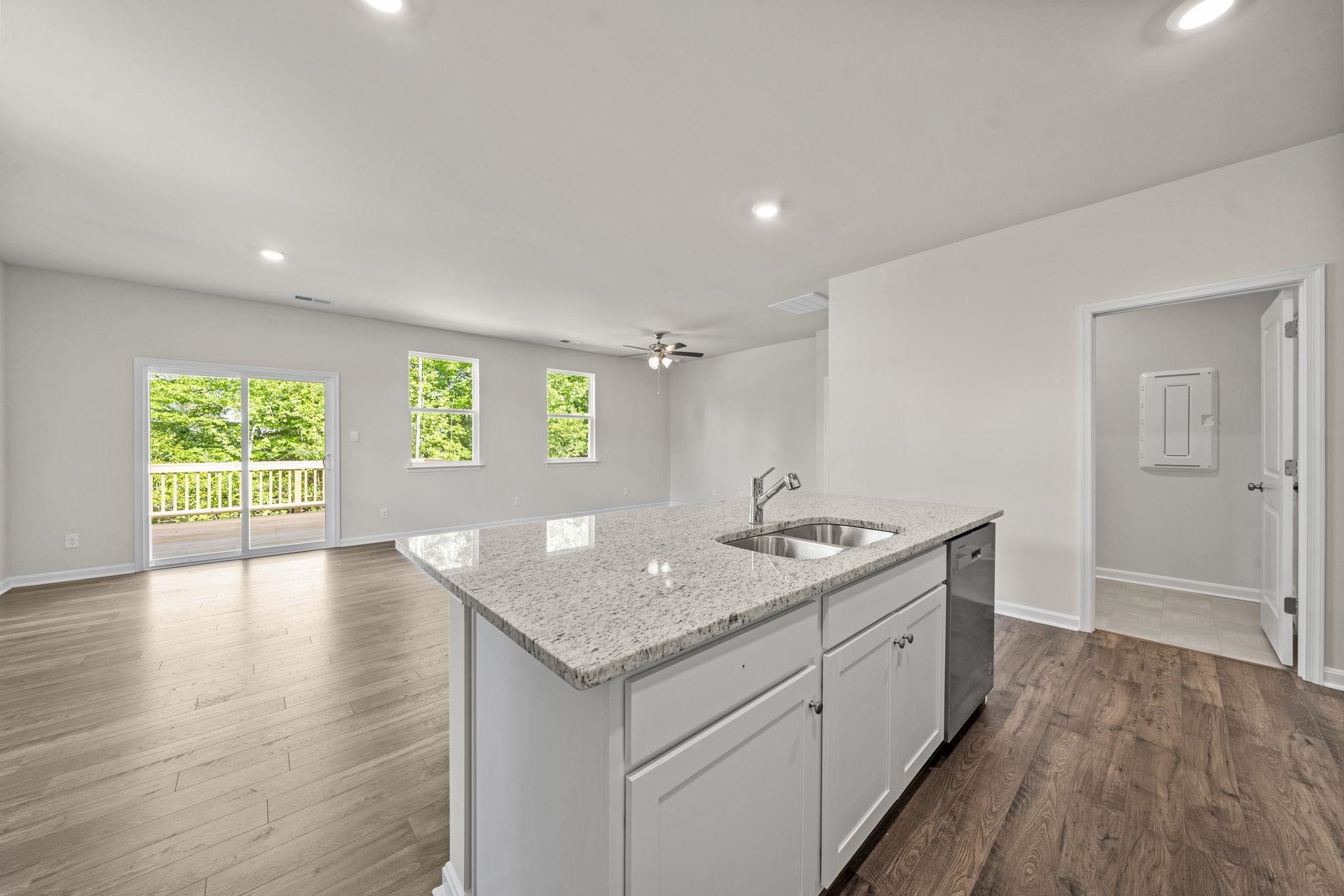 199 WATERFRONT DR