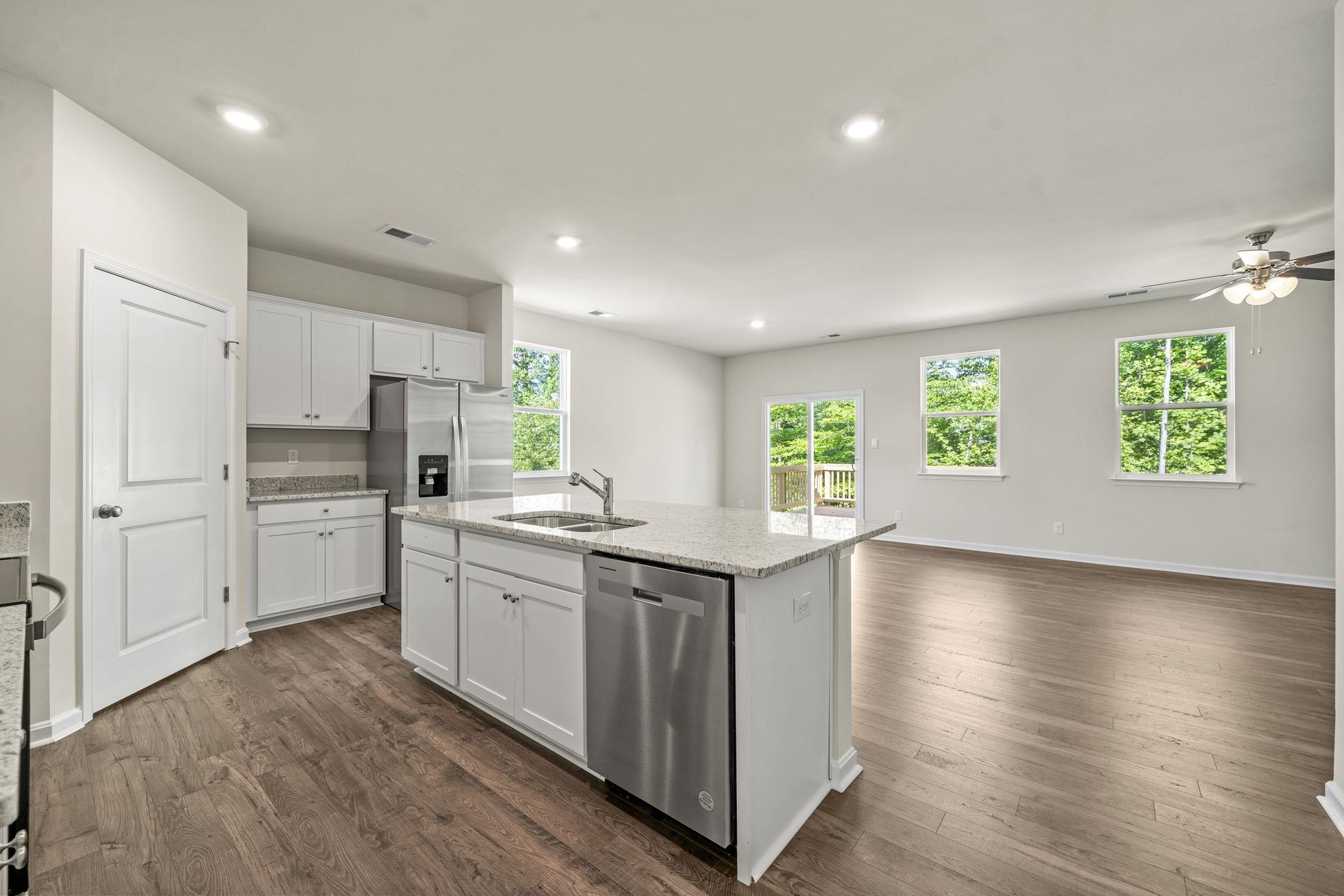199 WATERFRONT DR
