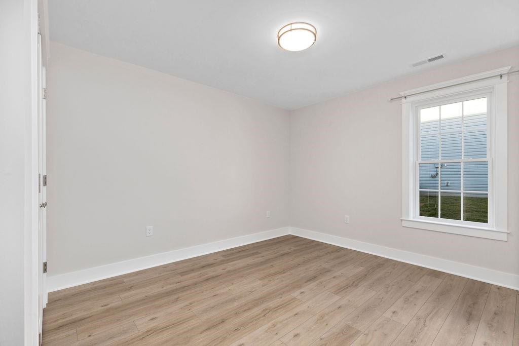 166 LANGLEY DR