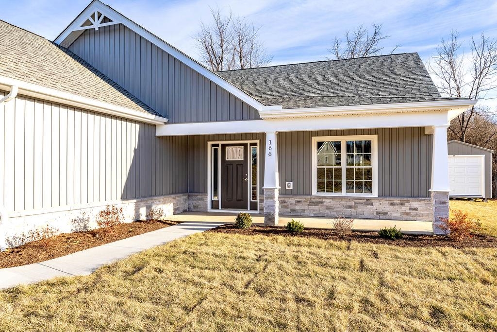 166 LANGLEY DR