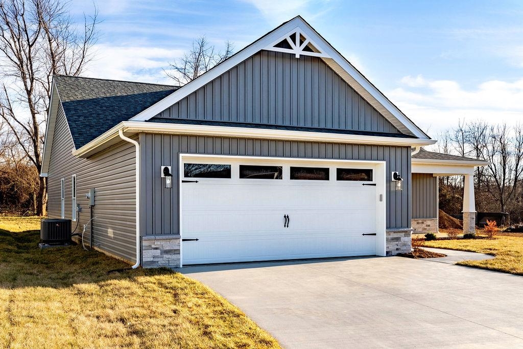 166 LANGLEY DR