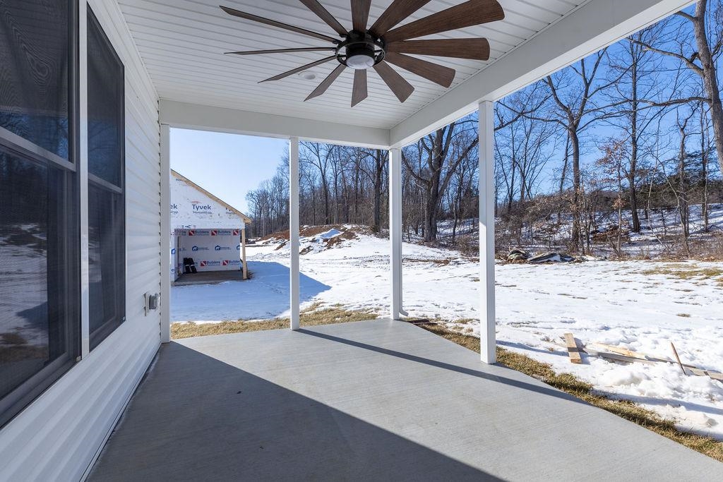 207 LINDBURGH DR