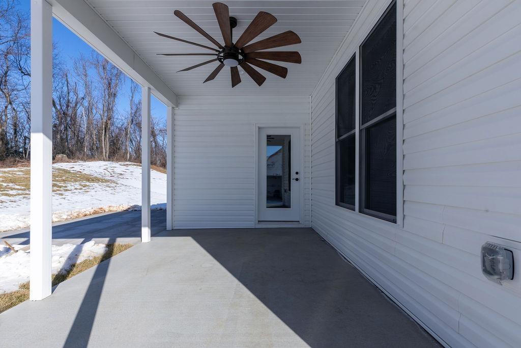 207 LINDBURGH DR