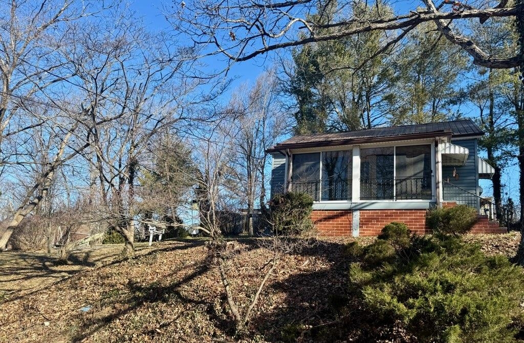 837 FABER AVE