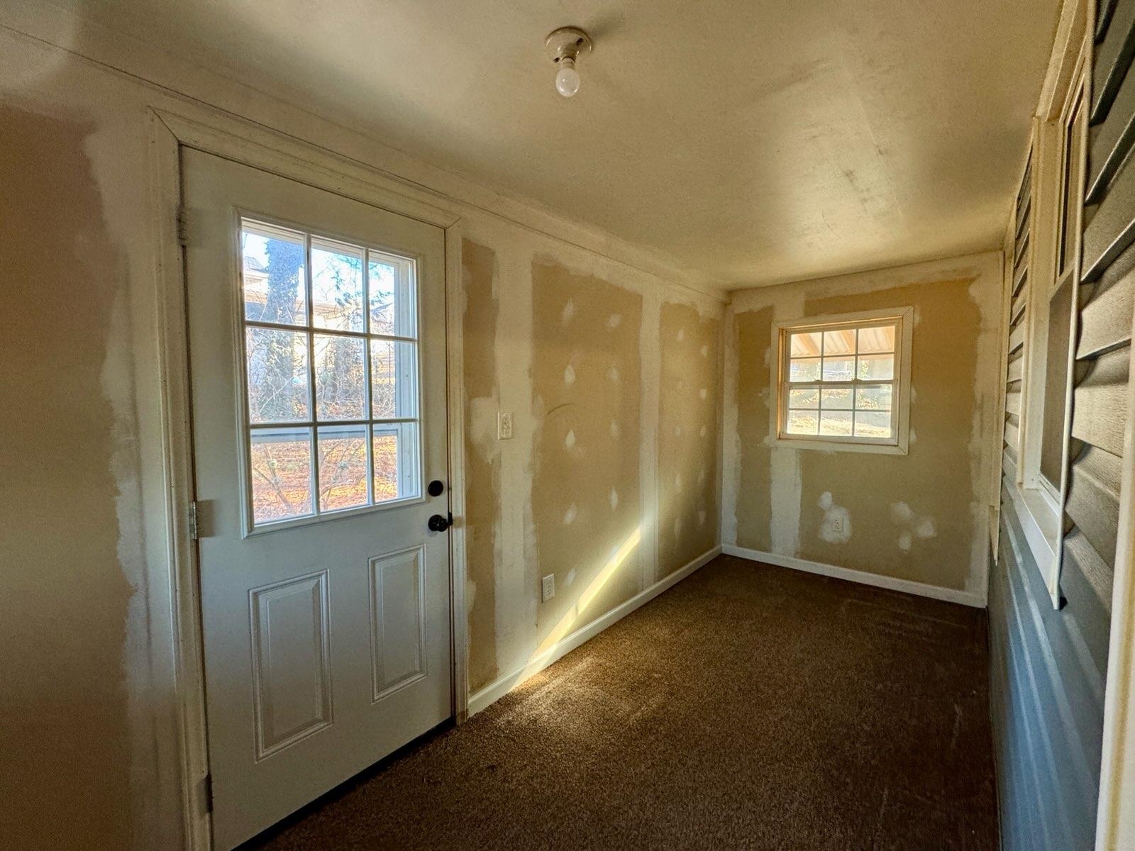 837 FABER AVE