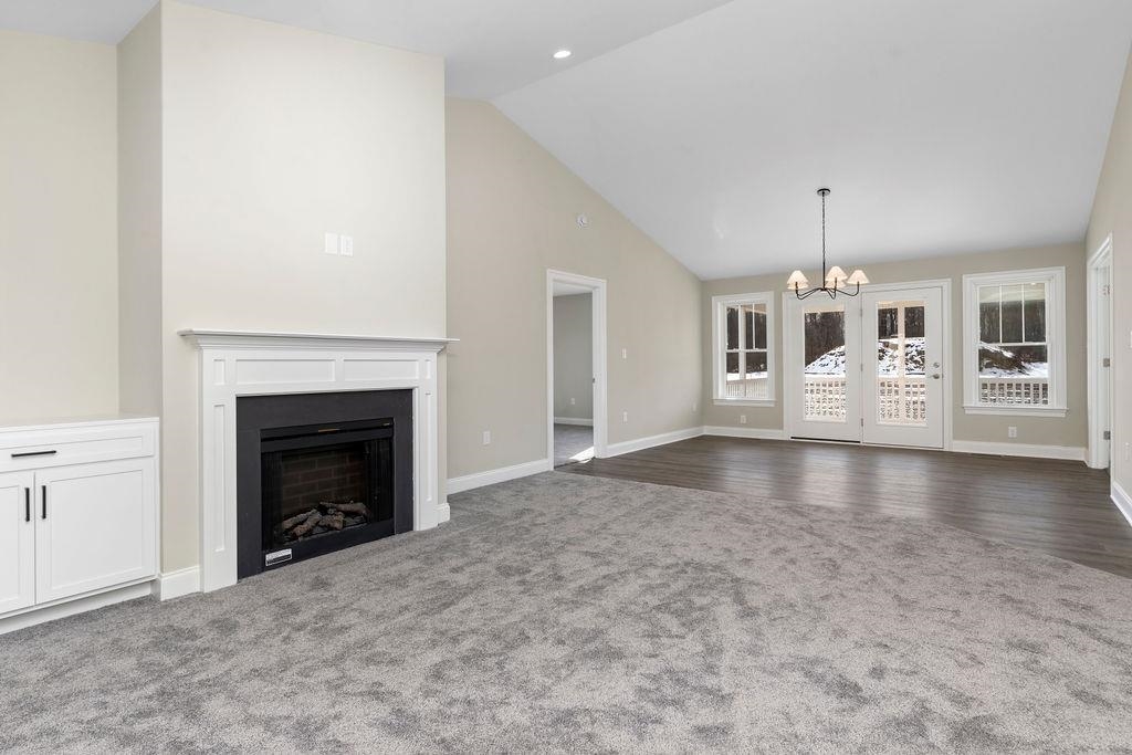 11 ALMA ANN LN