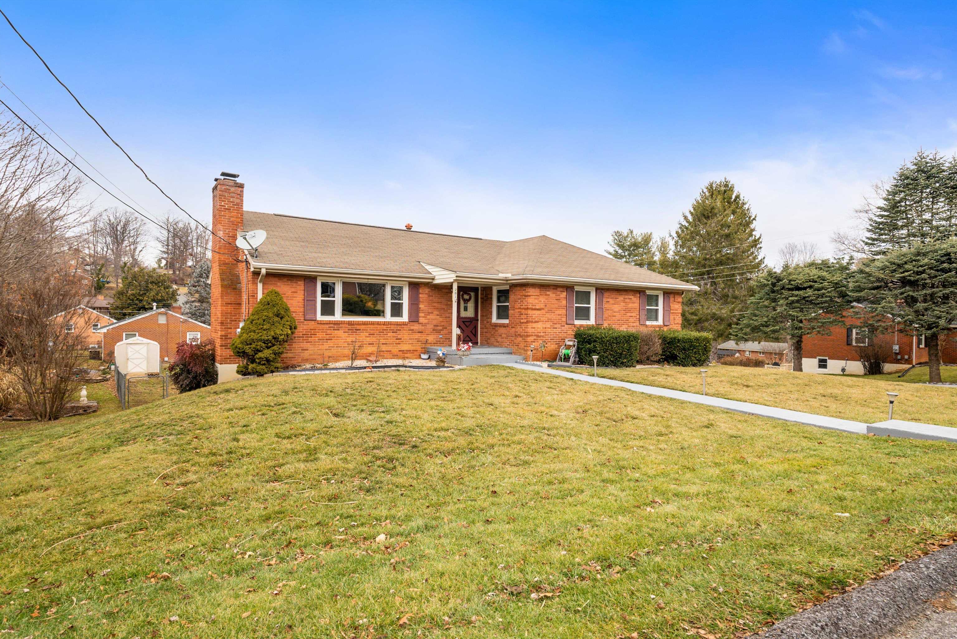 201 BURNLEY DR