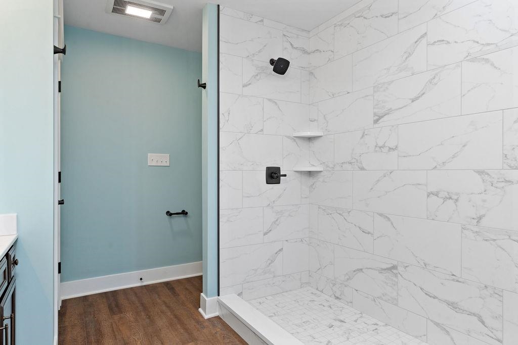 178 LANGLEY DR