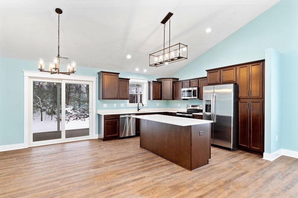 178 LANGLEY DR