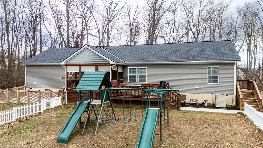 121 SIR ROBIN RD