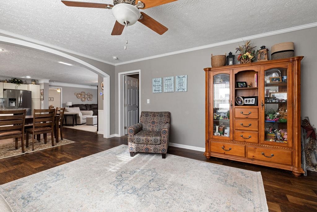 121 SIR ROBIN RD