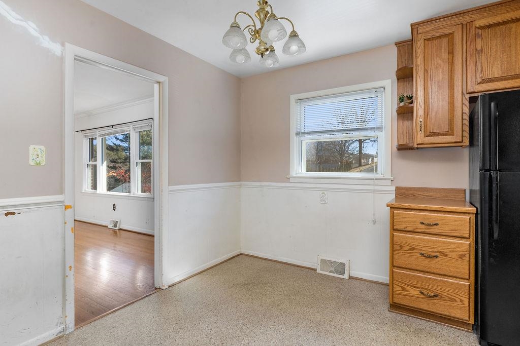 204 GARLAND DR