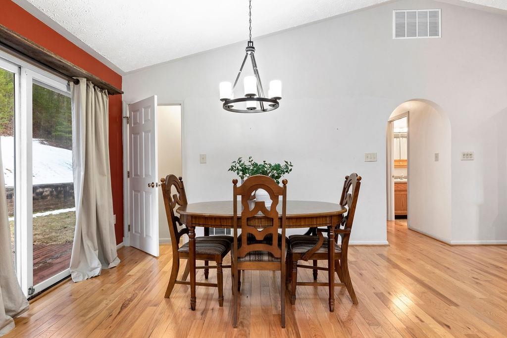 181 4 WHEEL DR