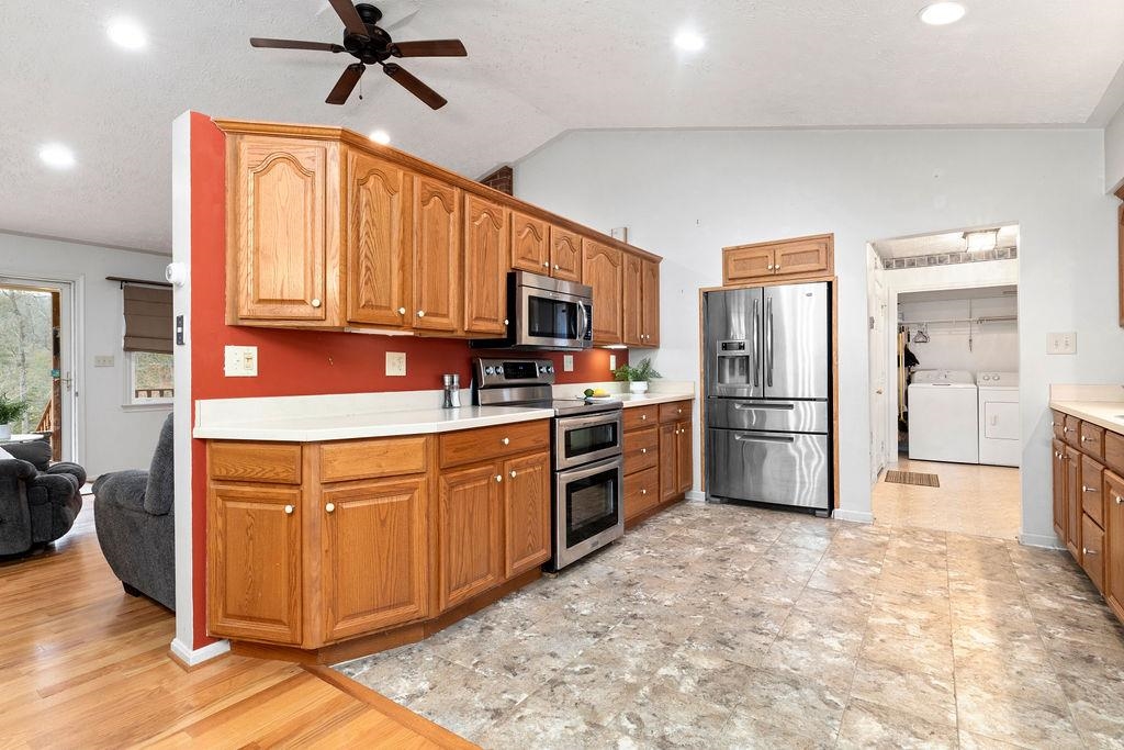 181 4 WHEEL DR