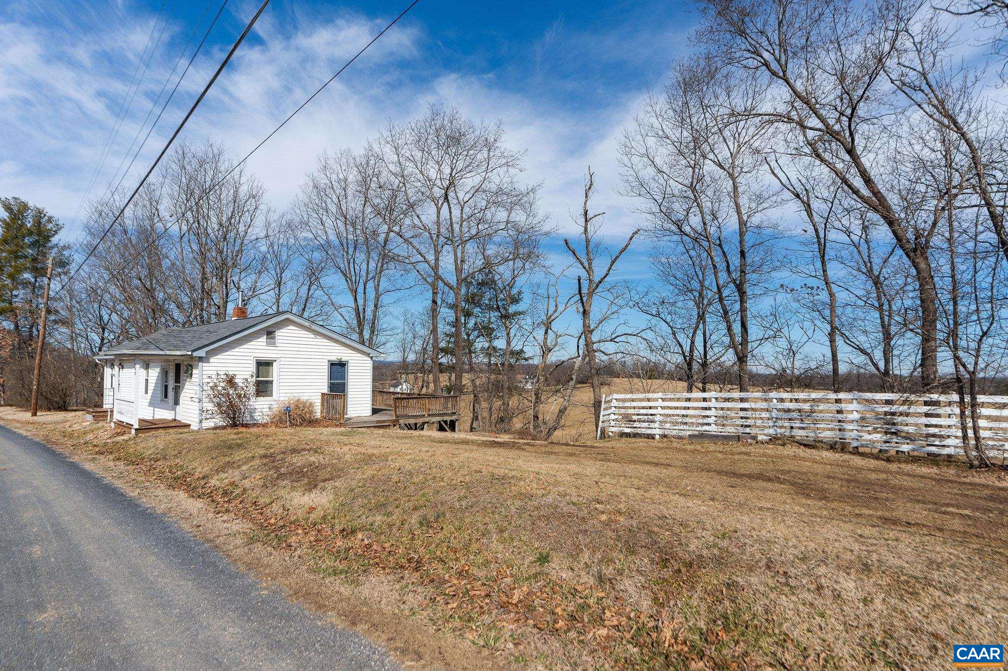 190 OLD LAUREL HILL RD