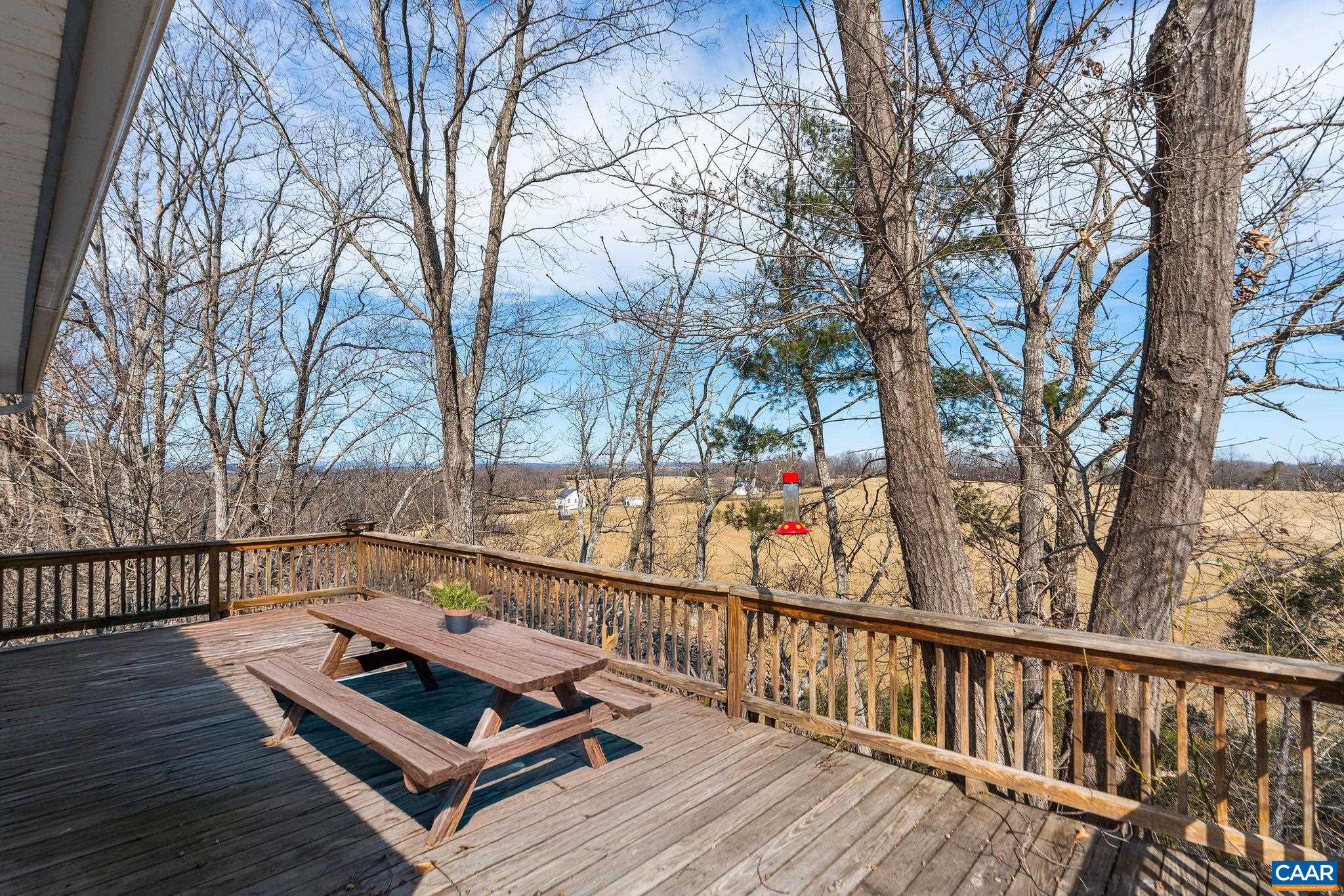190 OLD LAUREL HILL RD