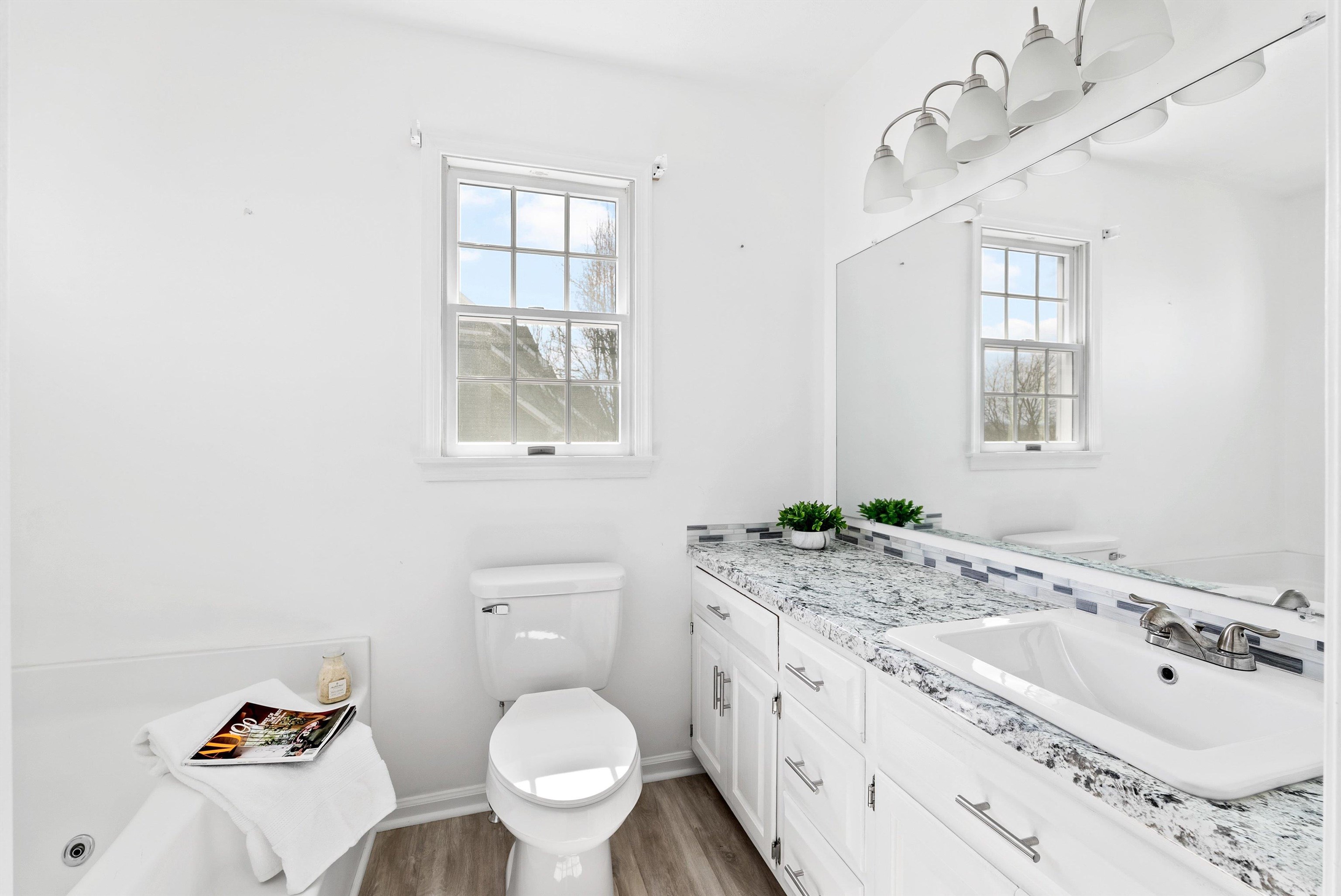 328 WESTMINISTER DR