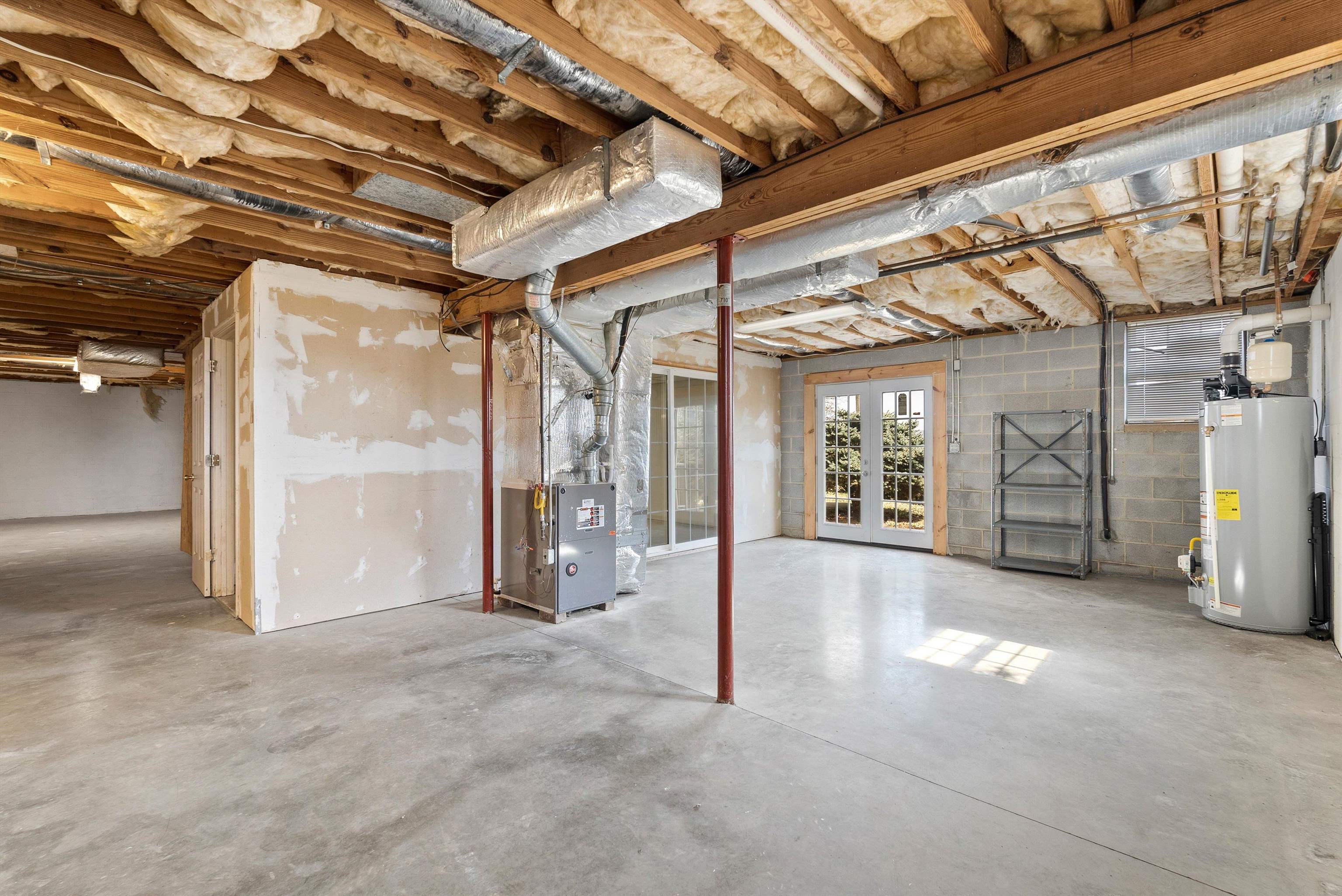 328 WESTMINISTER DR