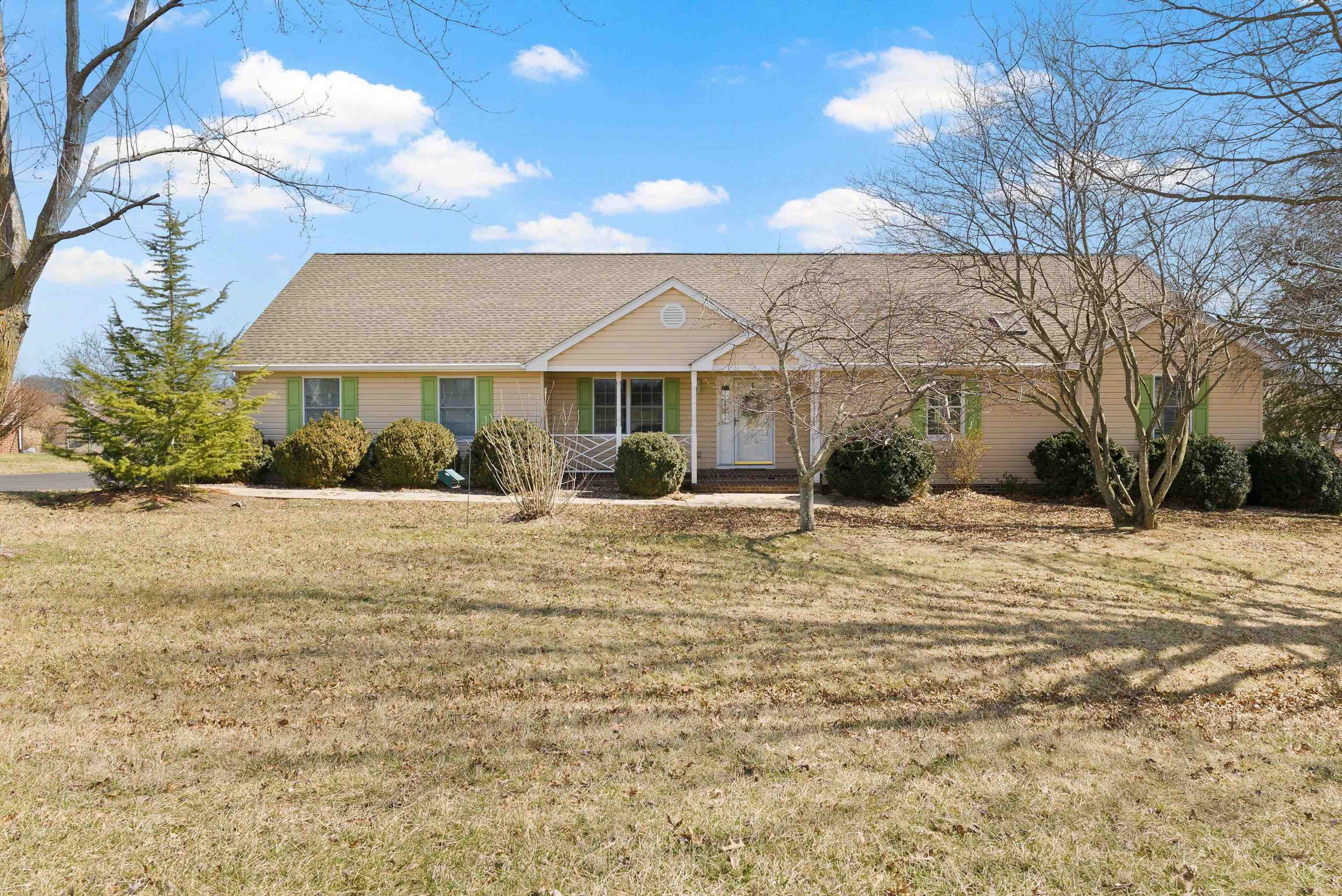 328 WESTMINISTER DR