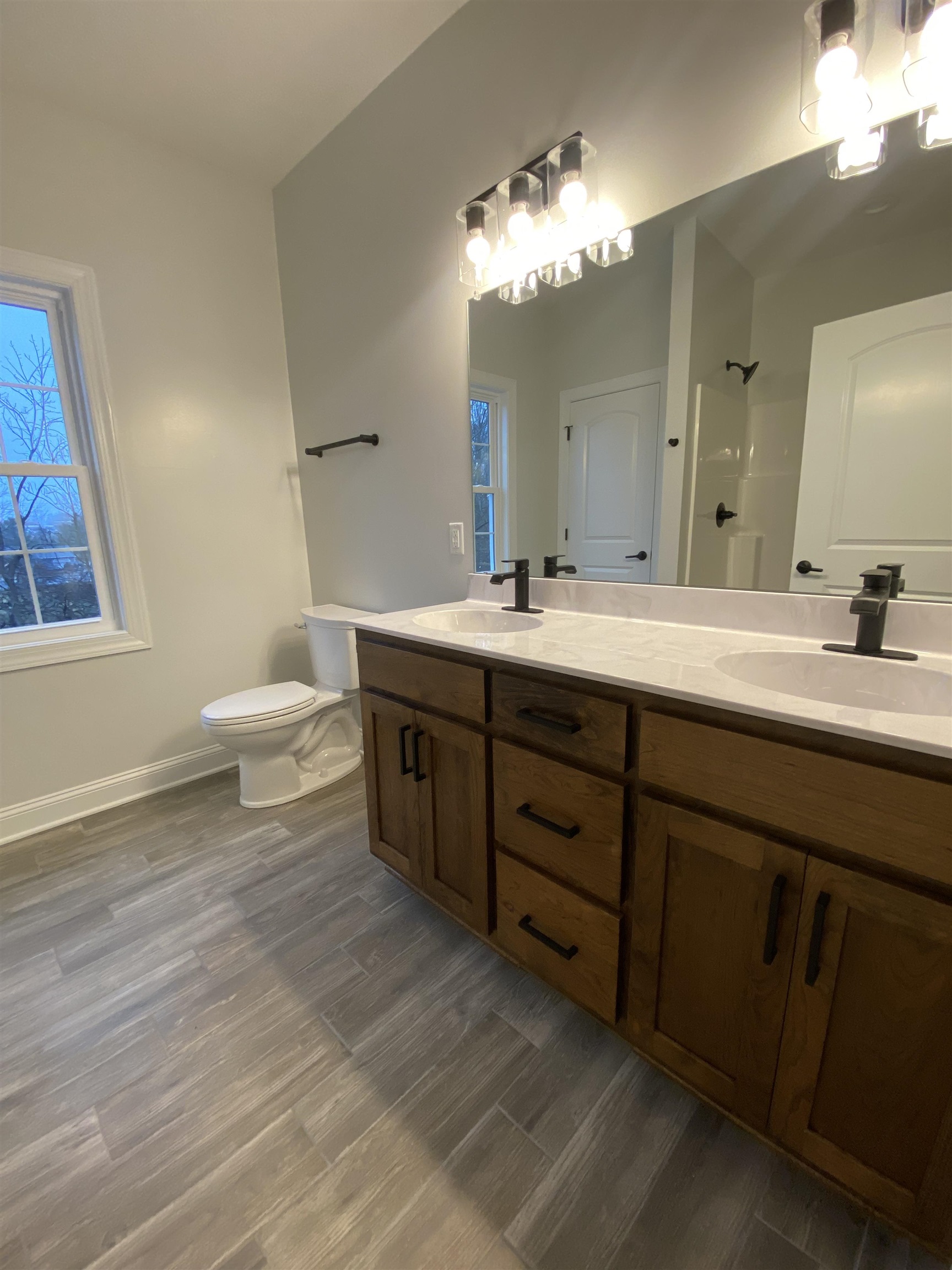 48 FOSSIL DR
