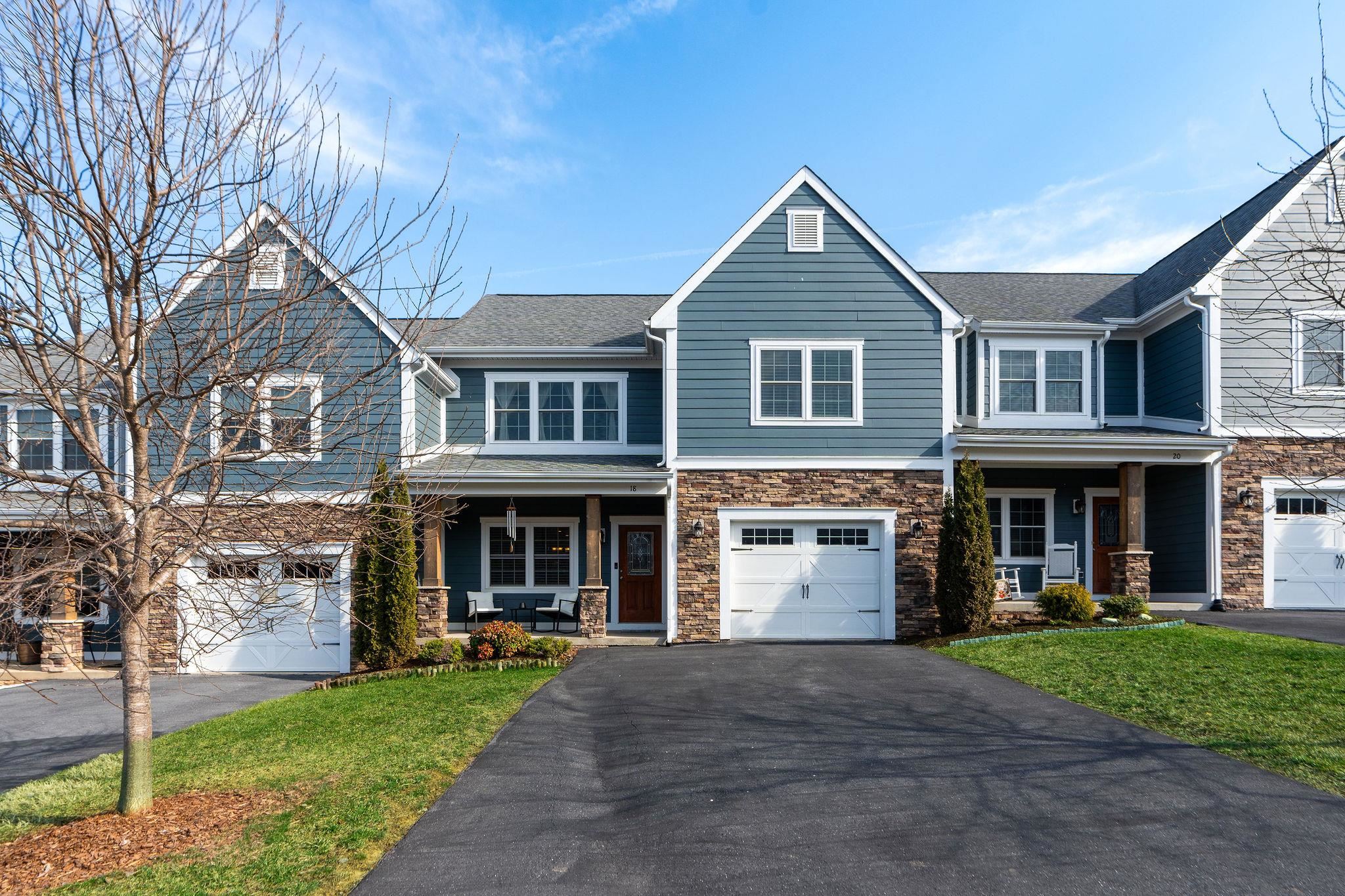 18 SPRING VIEW DR