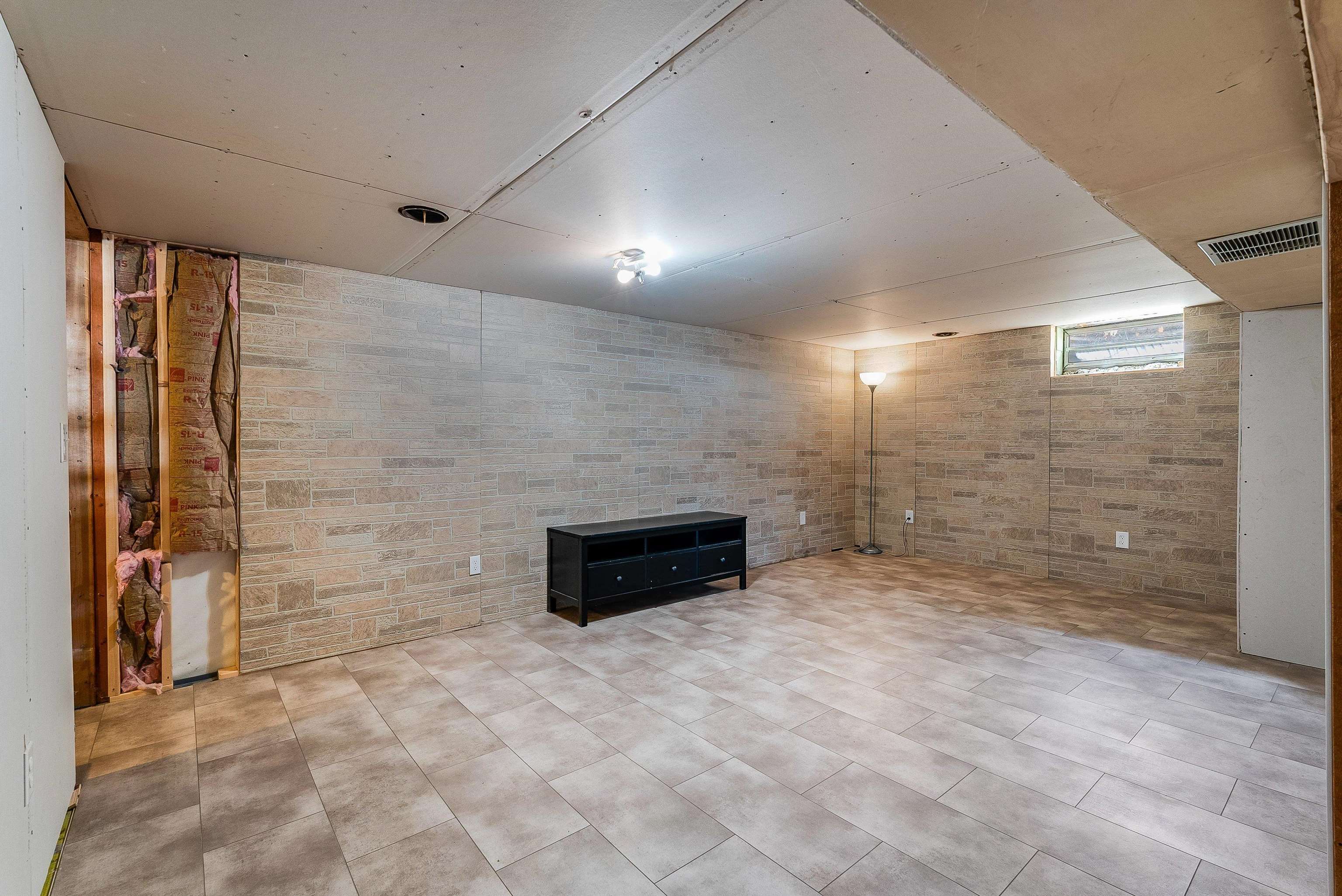 1503 SPRINGHILL RD