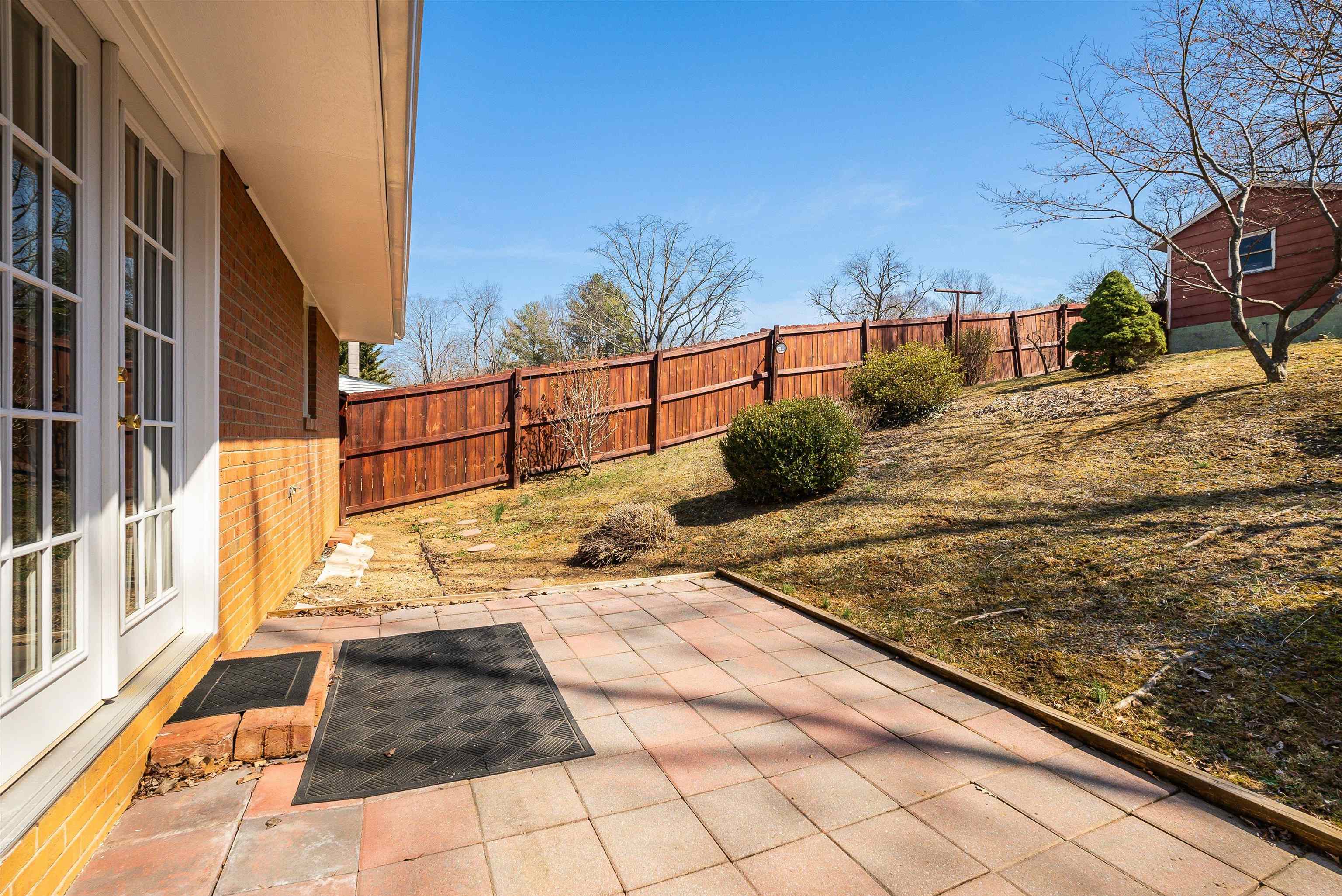 1503 SPRINGHILL RD