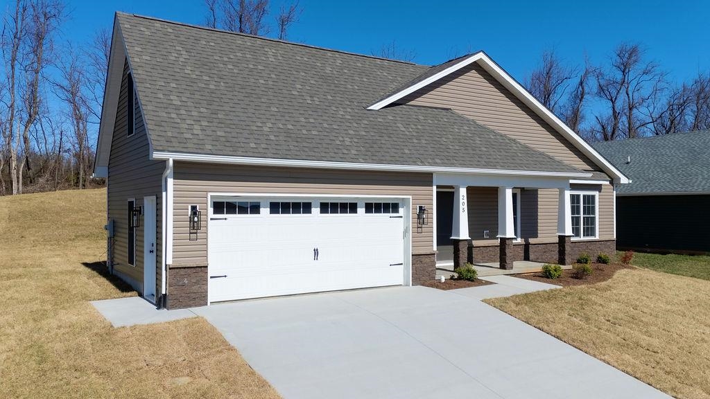 205 LINDBURGH DR