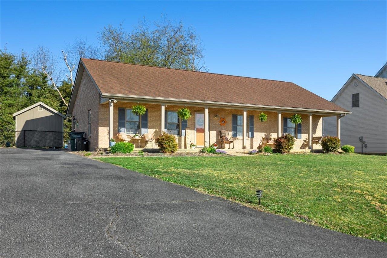 39 GRINDING MILL LN