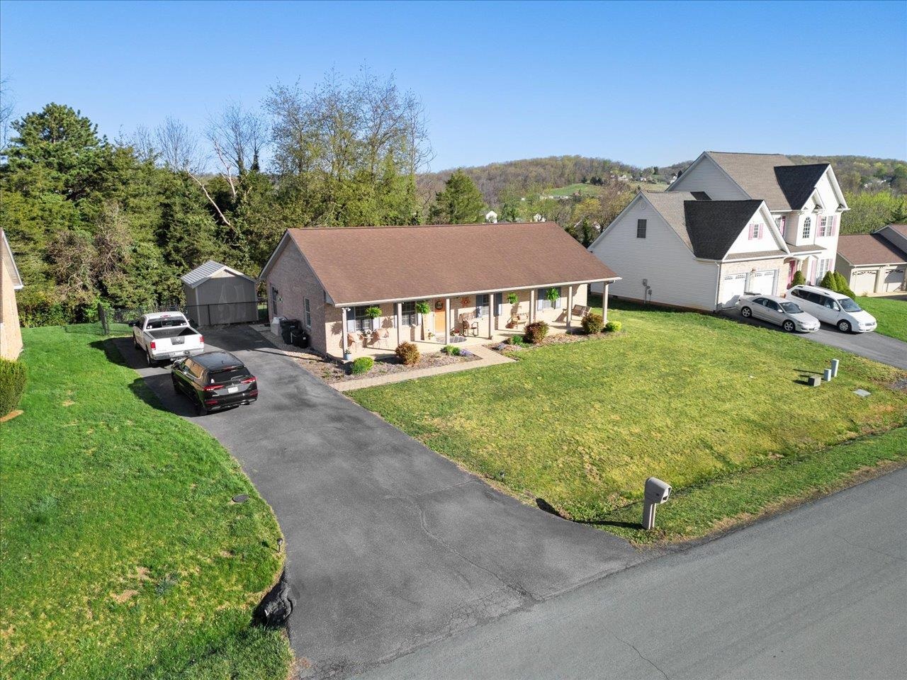 39 GRINDING MILL LN
