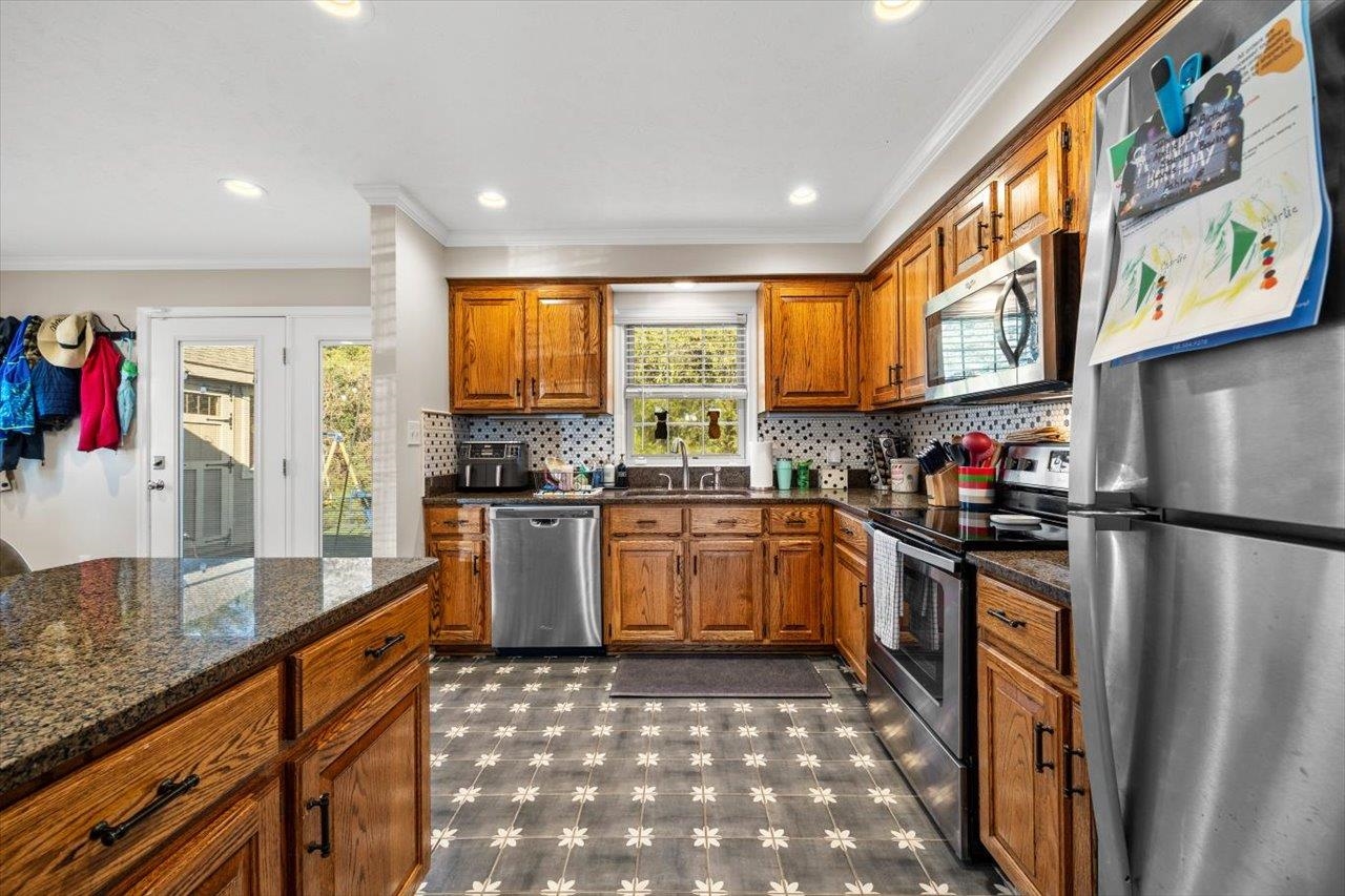 39 GRINDING MILL LN