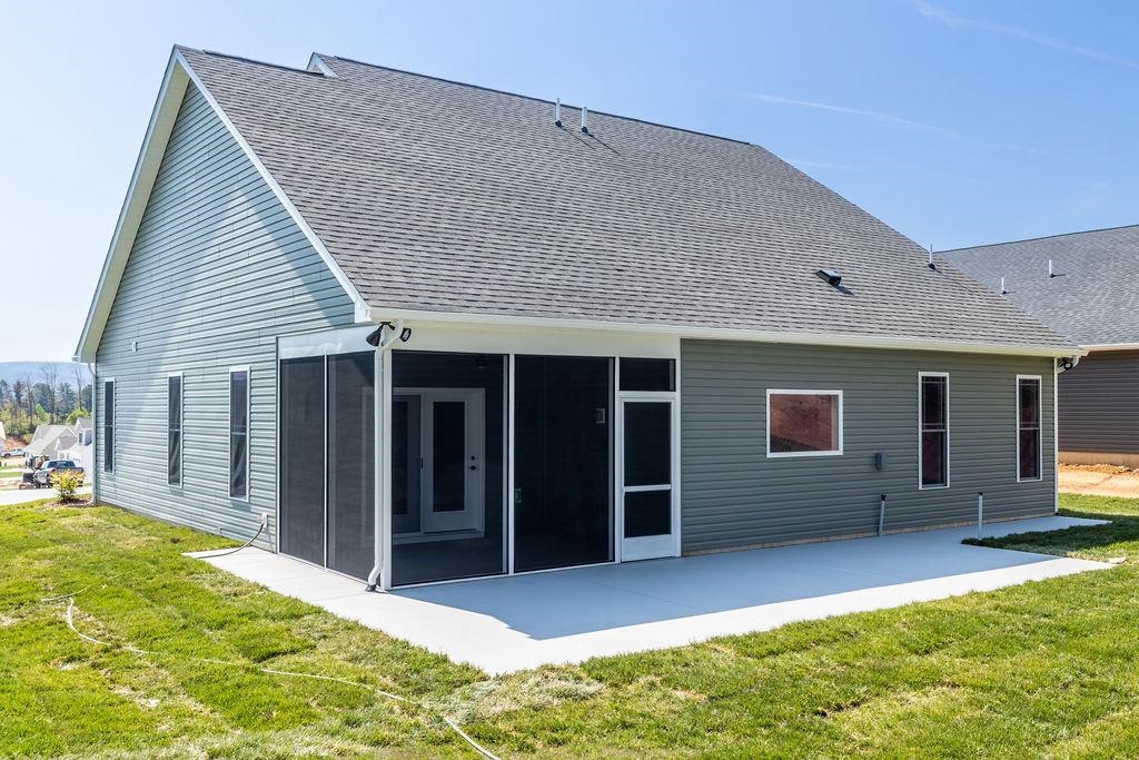 217 LINDBURGH DR