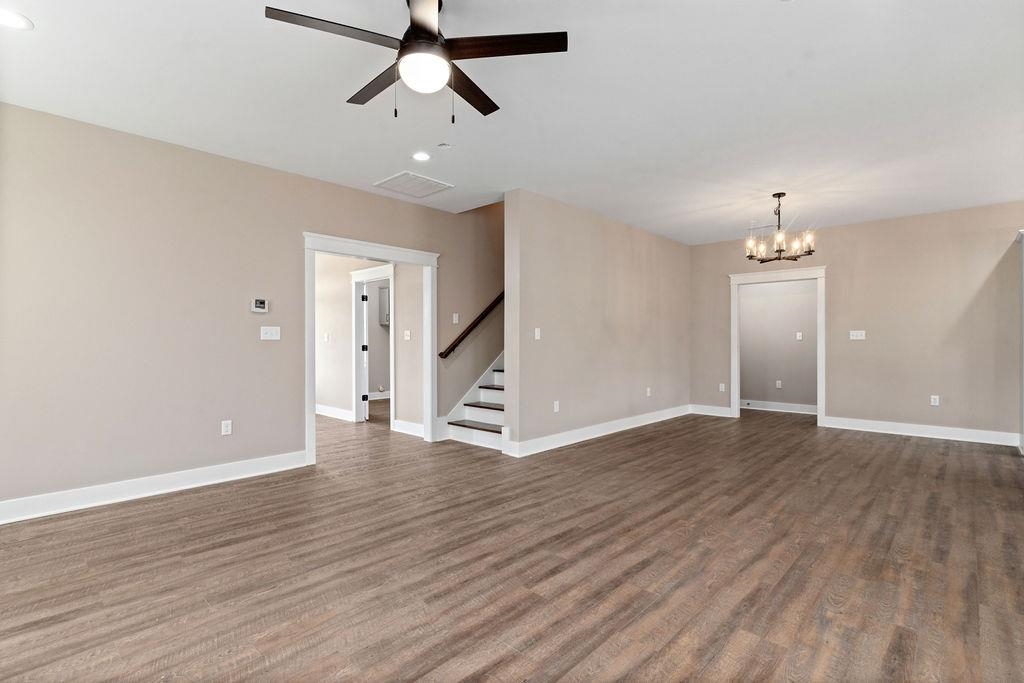 217 LINDBURGH DR
